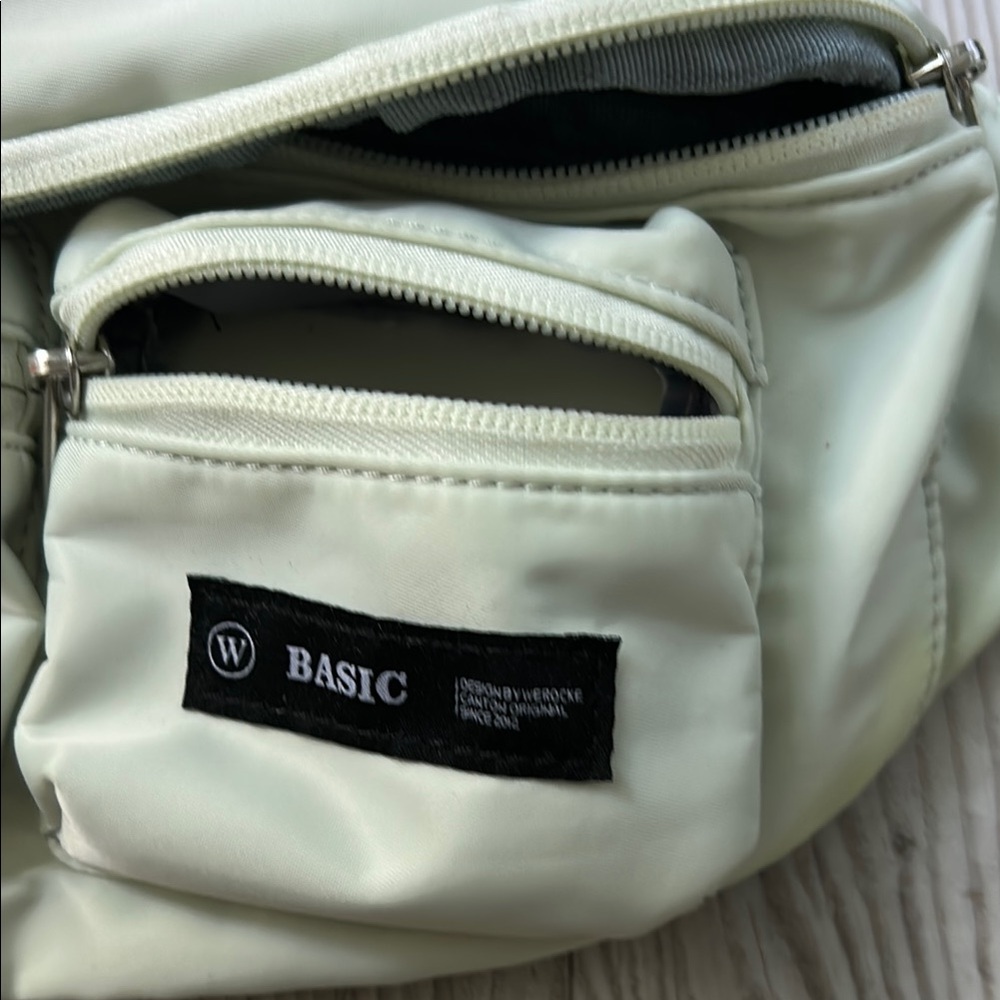 Basic Light Green Crossbody Bag - image 7